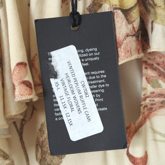 Chaser Heirloom Woven Floral Vented Ruffle Peplum Hem Camisole Tank Top Beige M - Picture 5 of 12